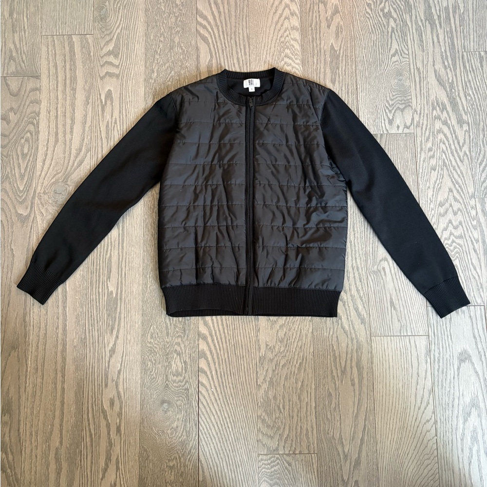 BLACK QUILTED FRONT ZIP KNIT CARDIGAN/ light coat YAL New York